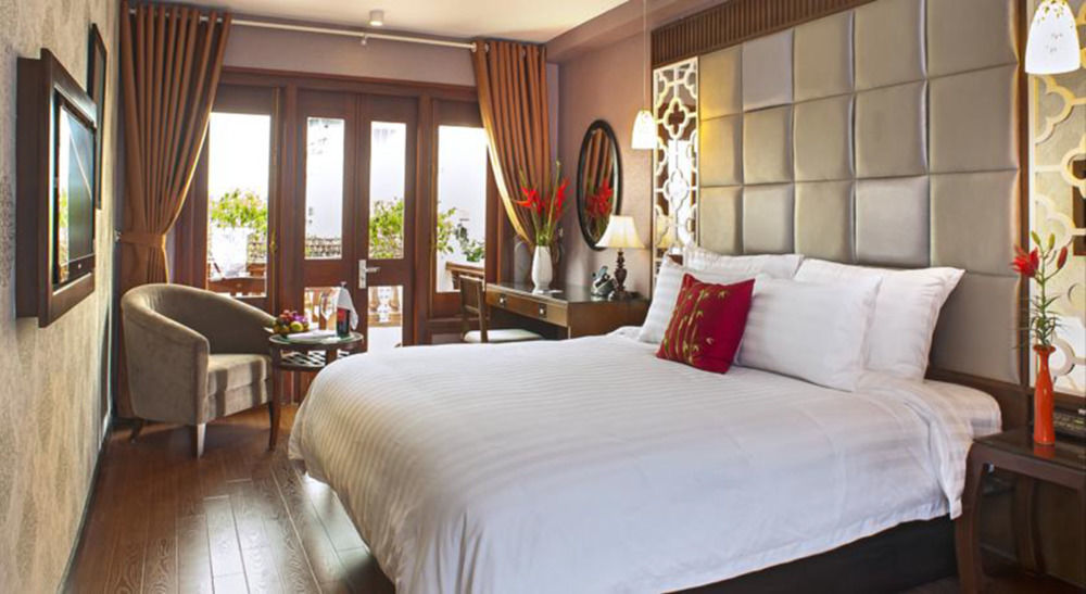 Classy Holiday Hotel & Spa Hanoi Exterior photo